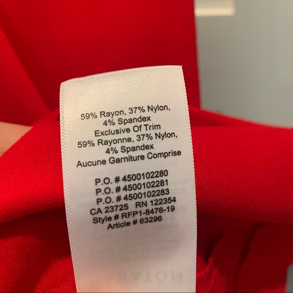 Aritzia Babaton Ruslan Dress Red - Labeled Size 2 - Picture 3 of 4